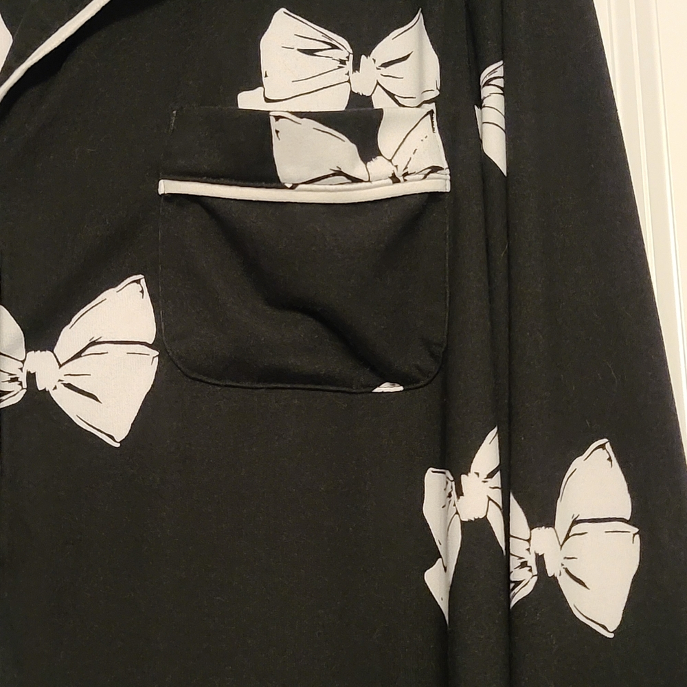 Women's Kate Spade Long-Sleeve/Pants Pajama Set, Size Medium, EC - Picture 6 of 10